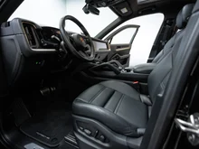 Porsche Cayenne Turbo E-Hybrid in chromitschwarzmetallic