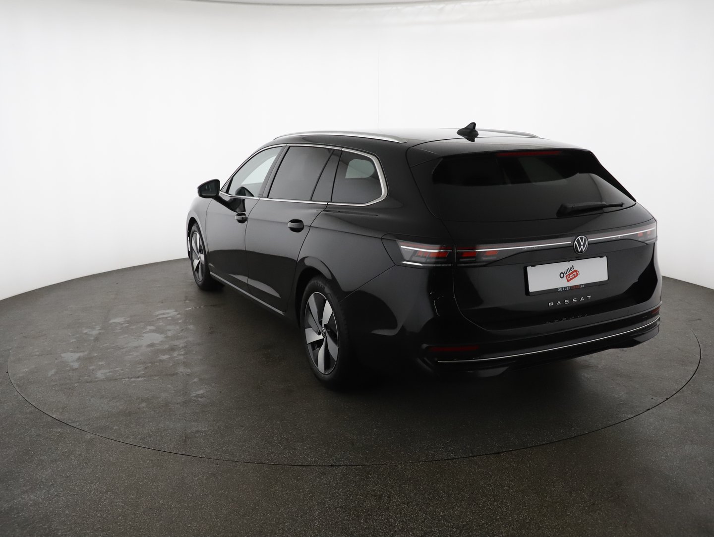 VW Passat Variant Elegance TDI DSG | Bild 2 von 26