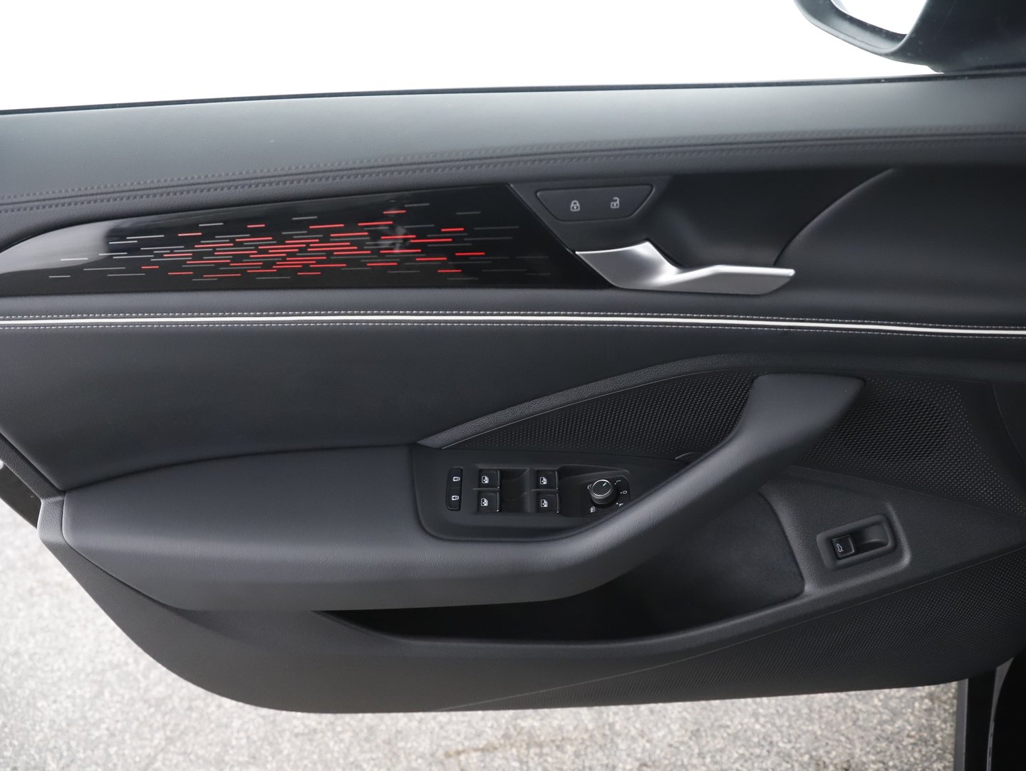 VW Passat Variant Elegance TDI DSG | Bild 19 von 26