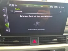 Audi A4 Avant 30 TDI in mythosschwarz metallic