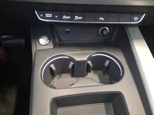 Audi A4 Avant 30 TDI in mythosschwarz metallic