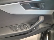 Audi A4 Avant 30 TDI in mythosschwarz metallic