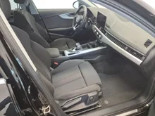 Audi A4 Avant 30 TDI in mythosschwarz metallic