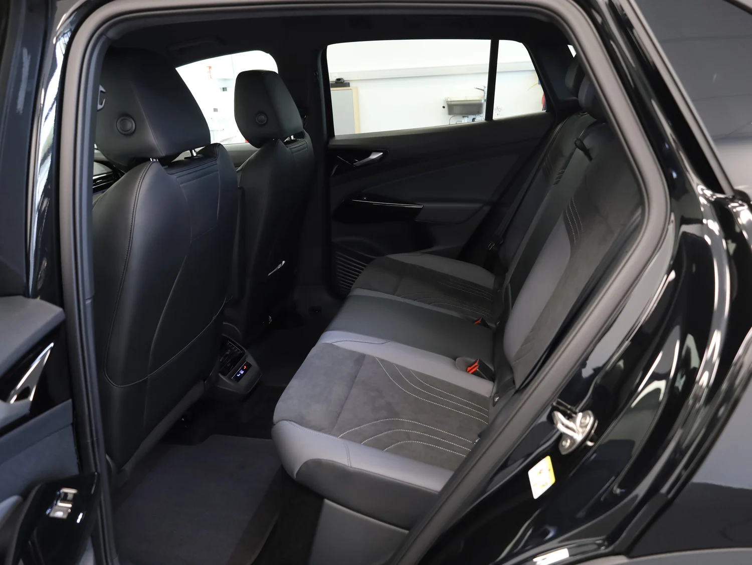 Bild eines ID.4 Pro 4MOTION 220 kW Business -77 kWh