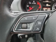 Audi A3 Sportback SB 1.6 TDI intense in dunkelblau - normal