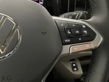 VW California Multivan California eHybrid 180 kW 4M in Indiumgrau Metallic