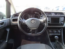 VW Touran Comfortline TDI SCR in Deepblack Perleffekt