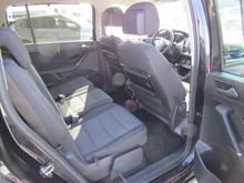 VW Touran Comfortline TDI SCR in Deepblack Perleffekt