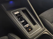 VW Golf Rabbit mHEV DSG in Delfingrau Metallic