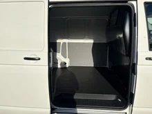 VW Kastenwagen Transporter Kastenwagen TDI in Candyweiß