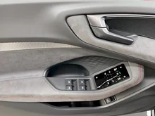 Audi A5 Avant e-hybrid quattro 220 kW in Daytonagrau Perleffekt