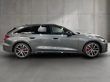 Audi A5 Avant e-hybrid quattro 220 kW in Daytonagrau Perleffekt