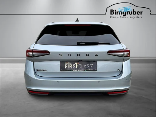 Bild eines Superb Combi Sportline iV TSI DSG