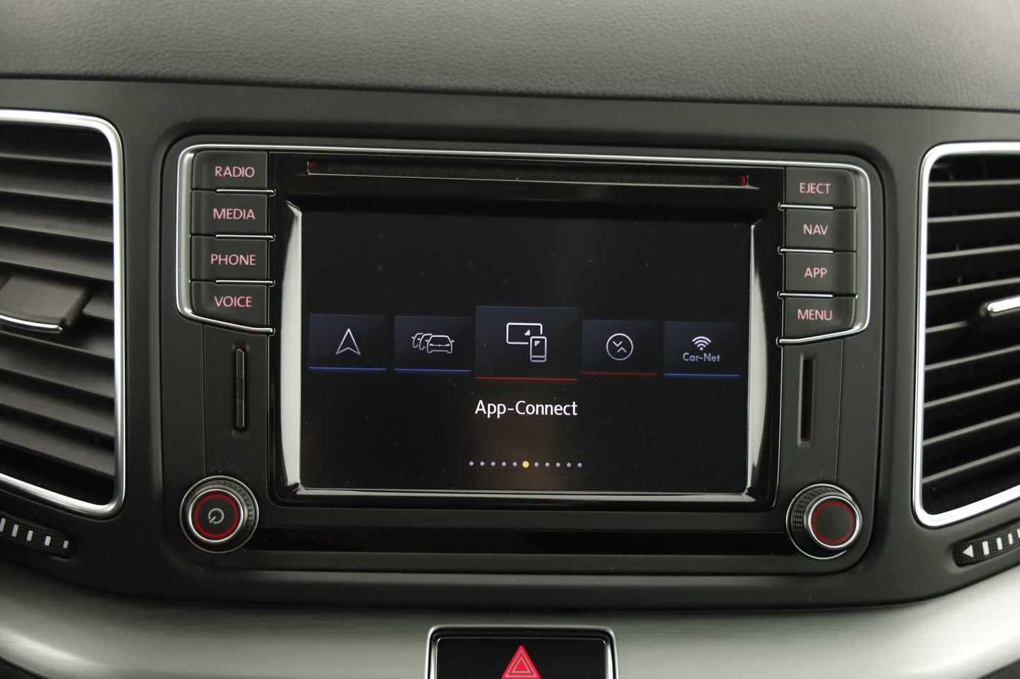 VW Sharan Comfortline TDI SCR DSG 5-Sitzer | Bild 13 von 18
