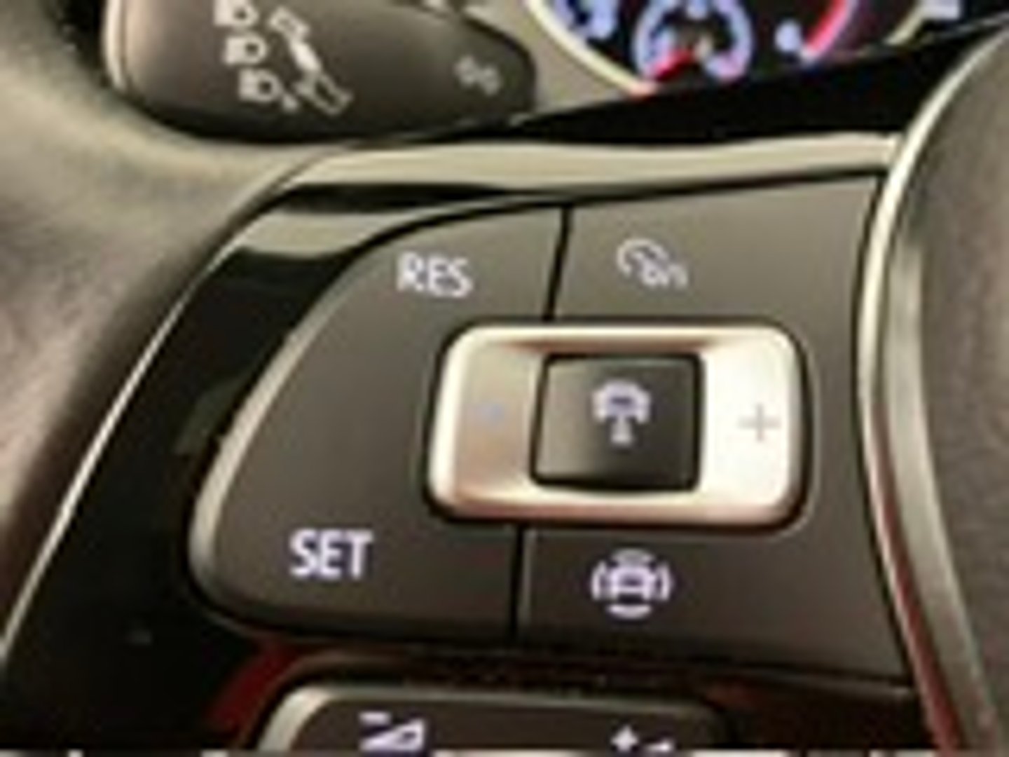 VW Touran Highline TDI SCR DSG 7-Sitzer | Bild 11 von 20