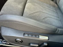 VW Golf Rabbit mHEV DSG in Oyster Silver Metallic