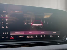Audi A5 Avant e-hybrid quattro 270 kW in Ascariblau Metallic