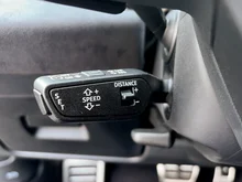 Audi A5 Avant e-hybrid quattro 270 kW in Ascariblau Metallic