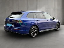 VW Golf Variant Sport TSI in Lapiz Blue Metallic