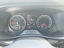 VW Transporter Kombi TDI in Candyweiß