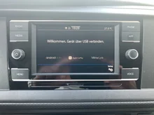 VW Transporter Kombi TDI in Candyweiß