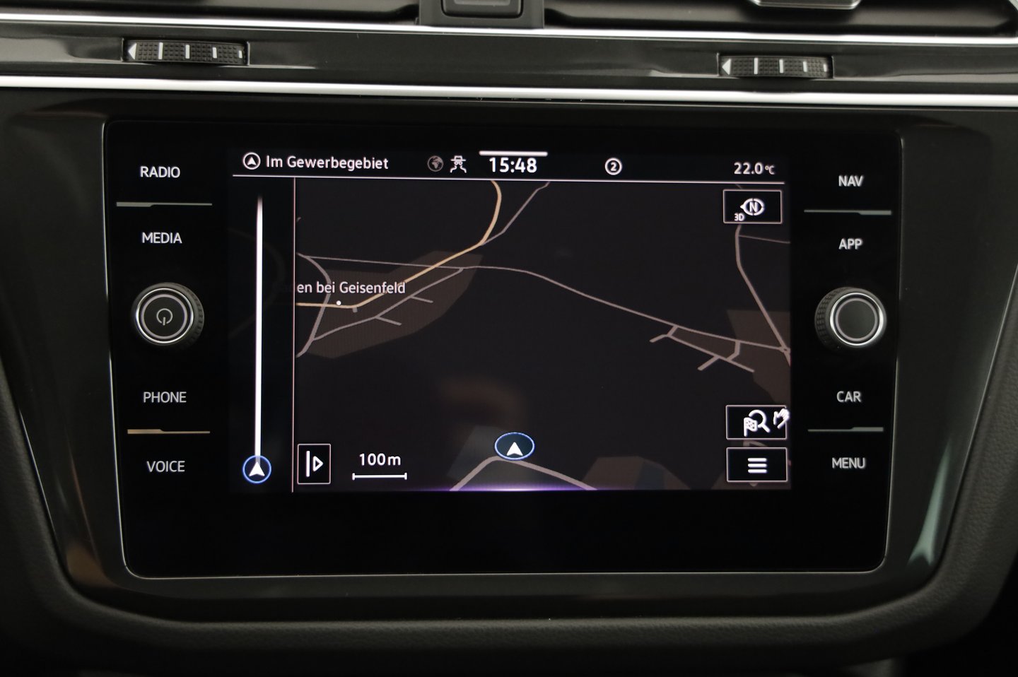 VW Tiguan Elegance TDI DSG | Bild 16 von 24