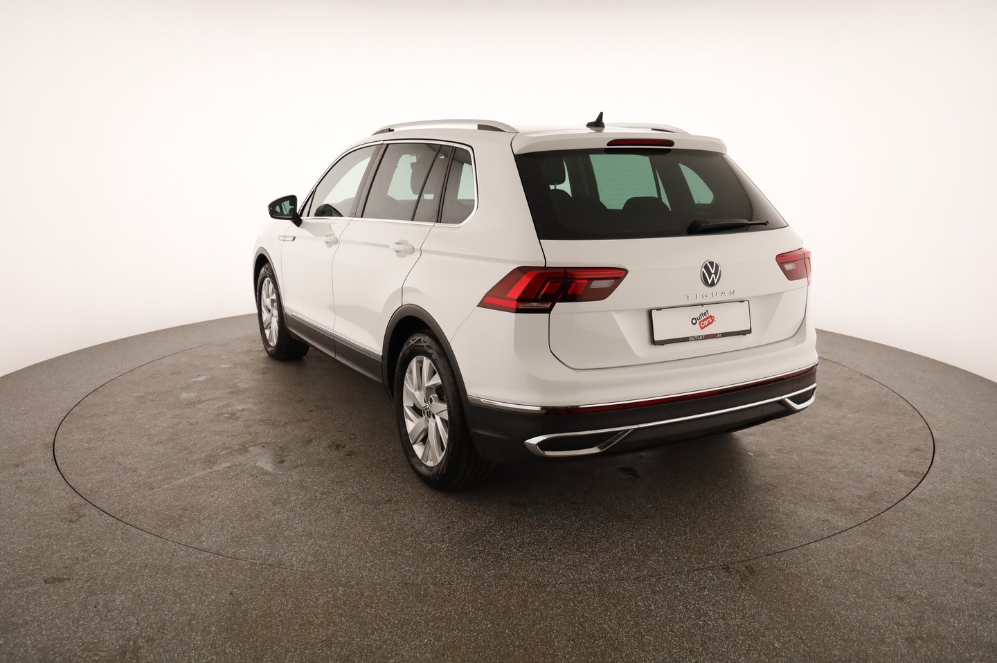 VW Tiguan Elegance TDI DSG | Bild 2 von 24