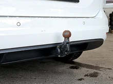 VW Touran Comfortline TDI DSG in Pure White