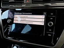 VW Touran Comfortline TDI DSG in Pure White