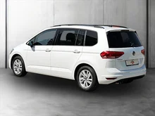 VW Touran Comfortline TDI DSG in Pure White