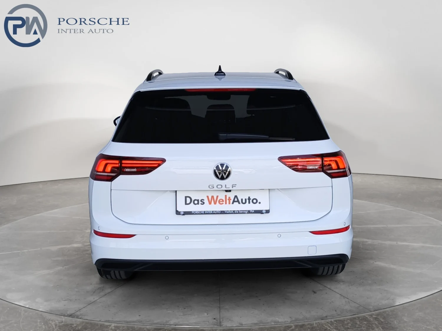 Bild eines VW Golf Variant Business TDI DSG