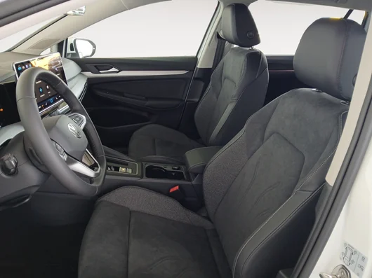 Bild eines VW Golf Variant Business TDI DSG