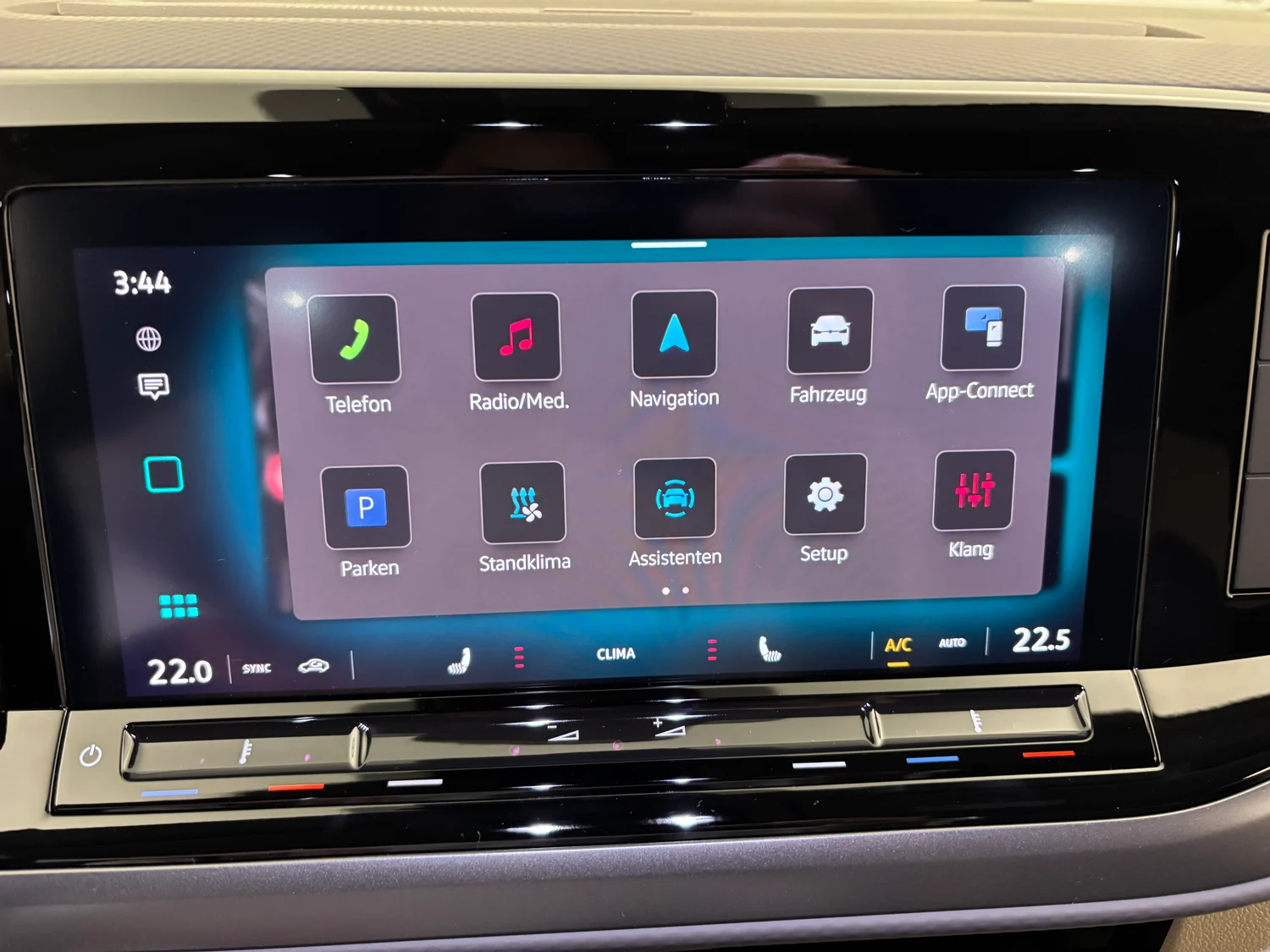 Bild eines VW Multivan Business TDI