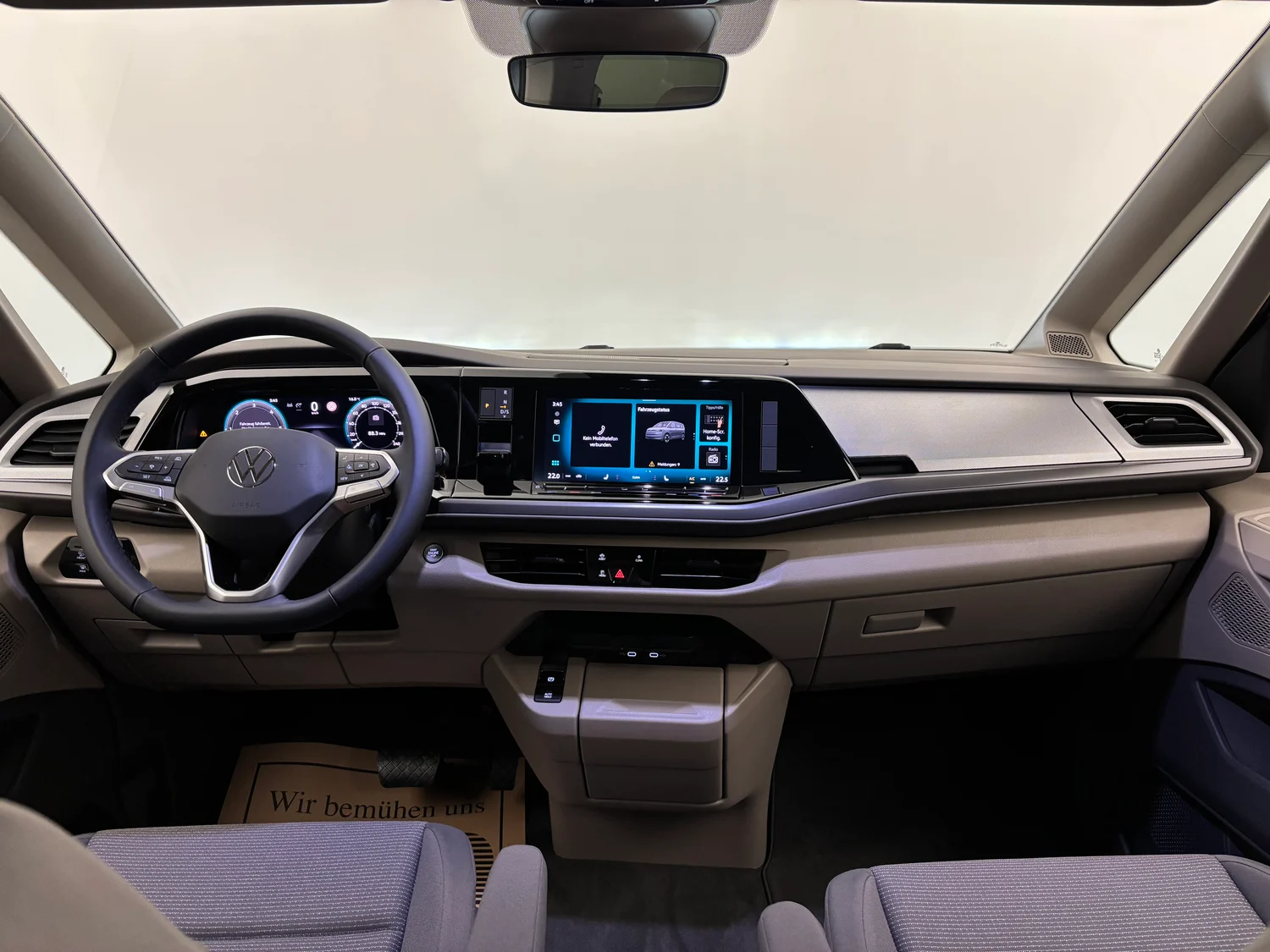 Bild eines VW Multivan Business TDI