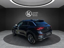 VW T-Roc Design TSI in Deep Black Perlef.