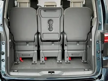 VW Multivan Business eHybrid 180 kW 4MOTION in Starlightblue Metallic