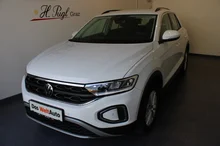 VW T-Roc Life TSI in Pure White