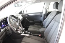 VW T-Roc Life TSI in Pure White