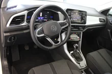 VW T-Roc Life TSI in Pure White
