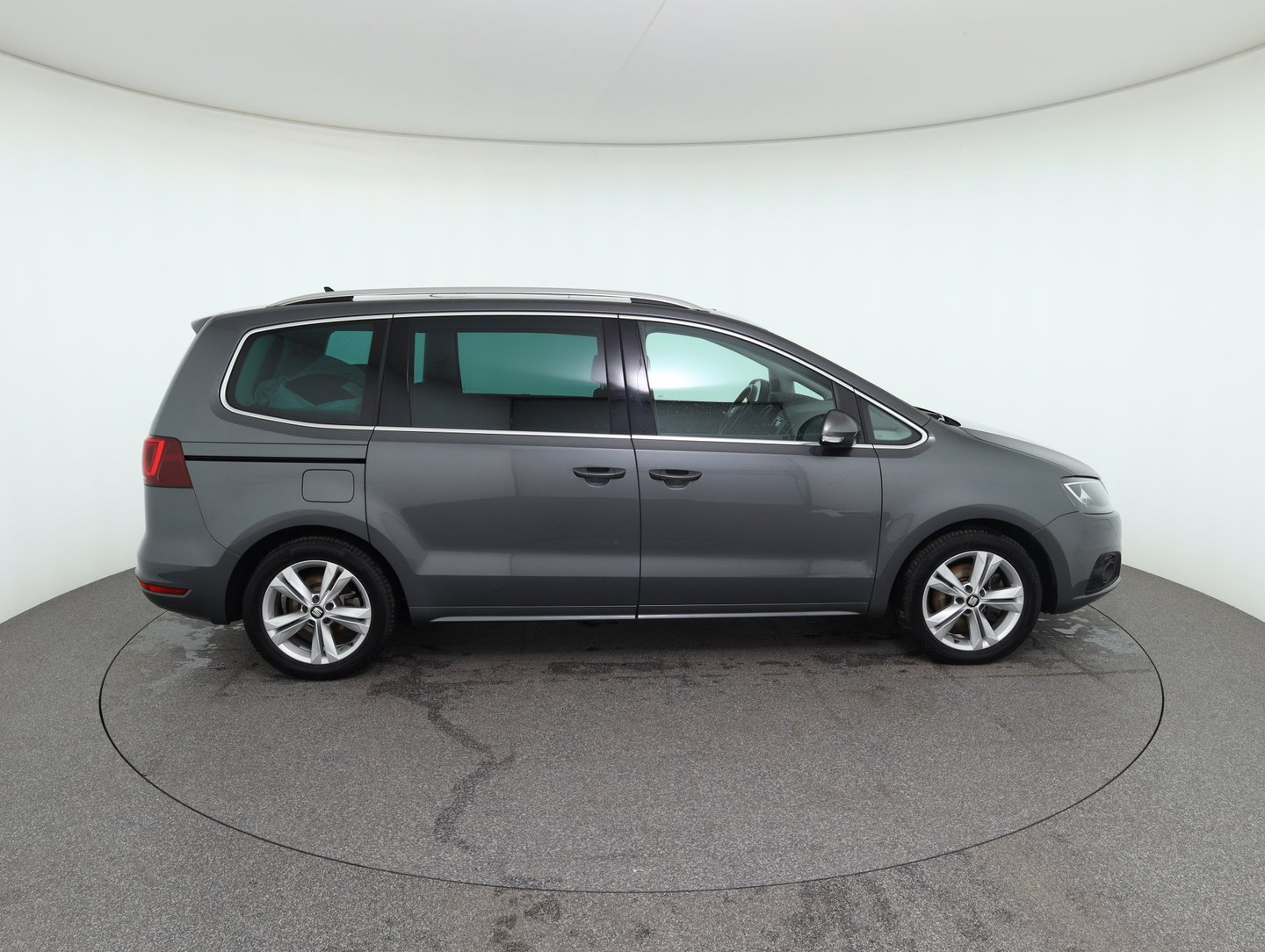 SEAT Alhambra Xcellence TDI | Bild 4 von 32