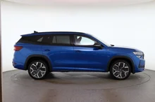 Škoda Kodiaq 4x4 Sportline TDI DSG in Race-Blau Metallic