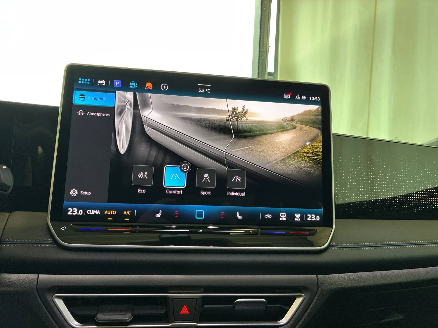 Bild eines VW Tiguan Sport TDI DSG