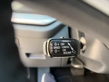 Škoda Octavia Combi Selection TSI mHEV DSG in Moon-Weiß Metallic
