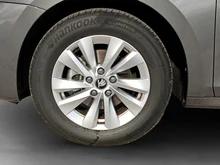 Škoda Octavia Combi Selection TSI mHEV DSG in Graphit-Grau Metallic
