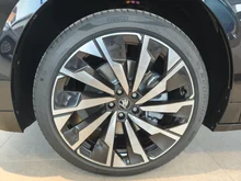 Thumbnail-Foto von Fahrzeug