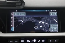 Audi A3 Sportback 35 TDI S line exterieur in MYTHOSSCHWARZ METALLIC