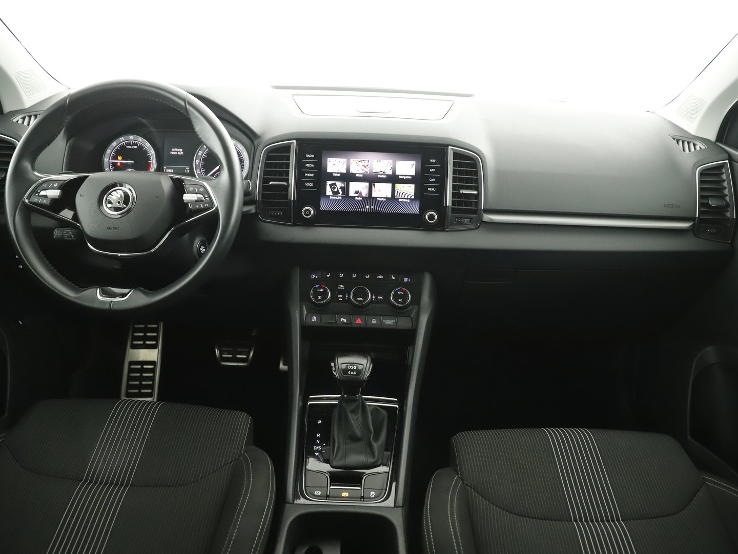 Škoda KAROQ 4x4 Ambition SC TDI DSG | Bild 8 von 22
