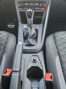 VW Taigo Sport TSI DSG in Pure White