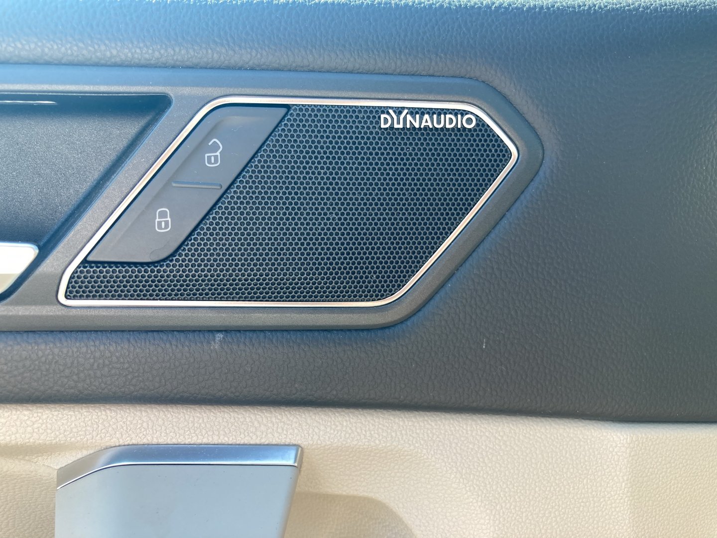 VW Tiguan Allspace CL TDI DSG 5-Sitzer | Bild 8 von 28