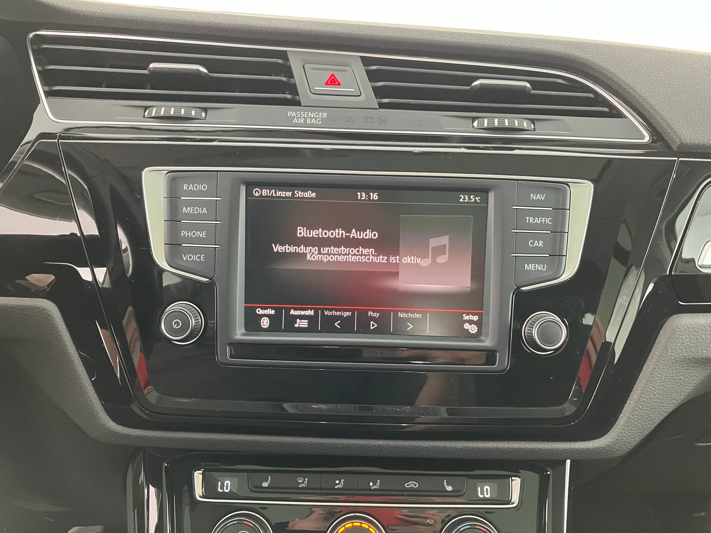 VW Touran Highline TDI SCR | Bild 10 von 16